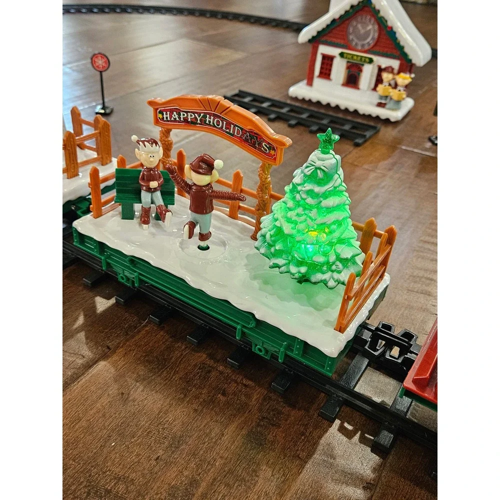 Santas Express Christmas Train Set North Pole 1225 Locomotive Holiday Decor